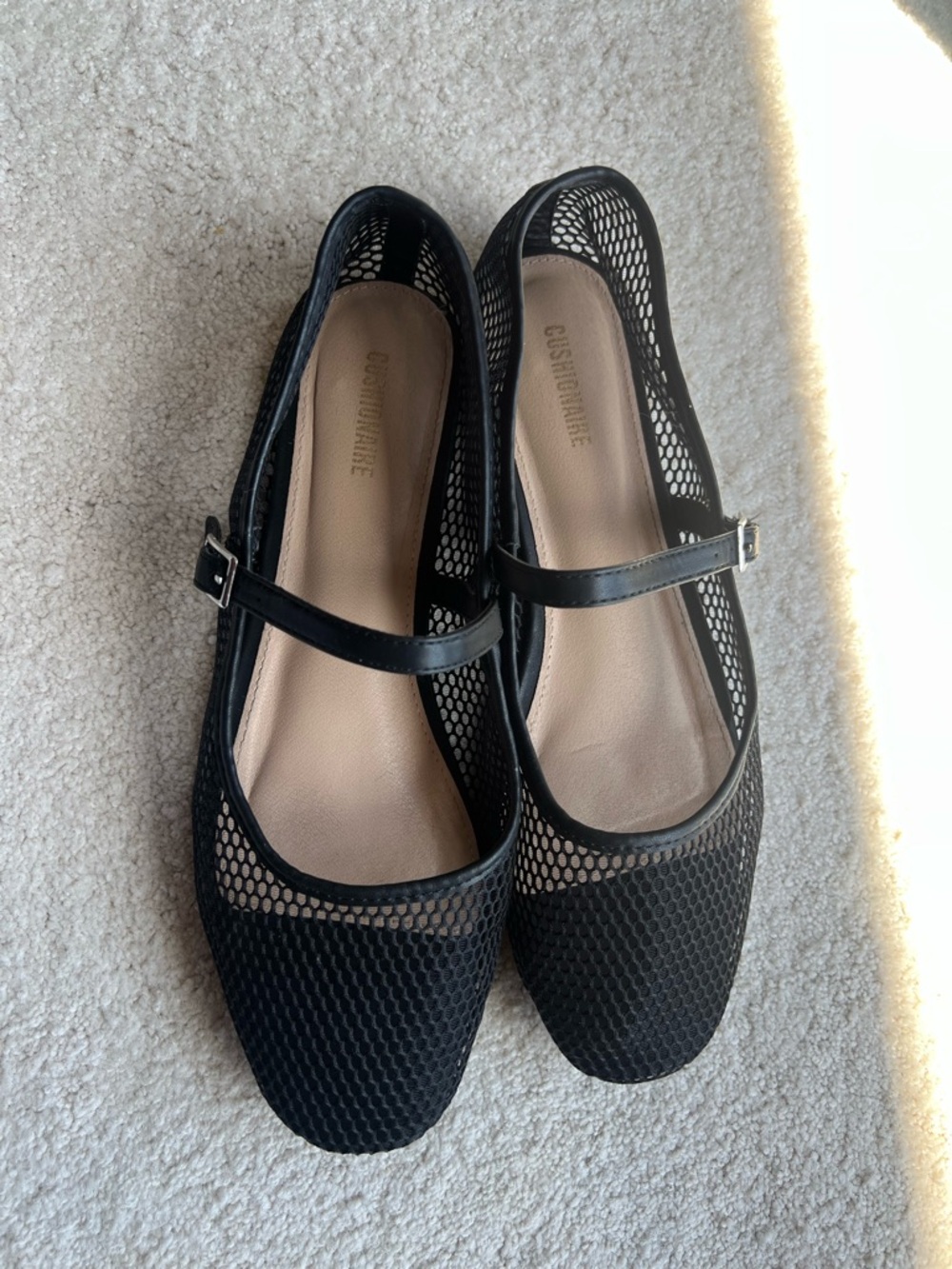 Cushionaire Muse mesh maryjanes